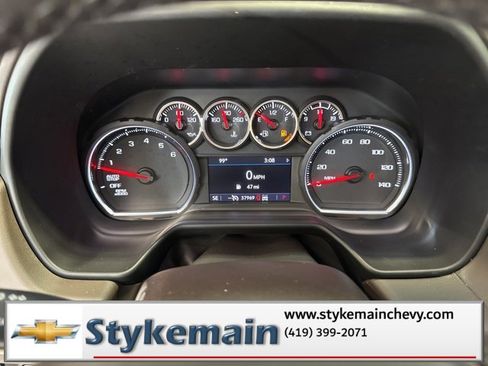 Used 2021 Chevrolet Tahoe LT w/ LT Signature Package image 45