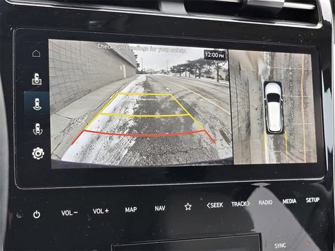 Certified 2023 Hyundai Tucson Limited image 32