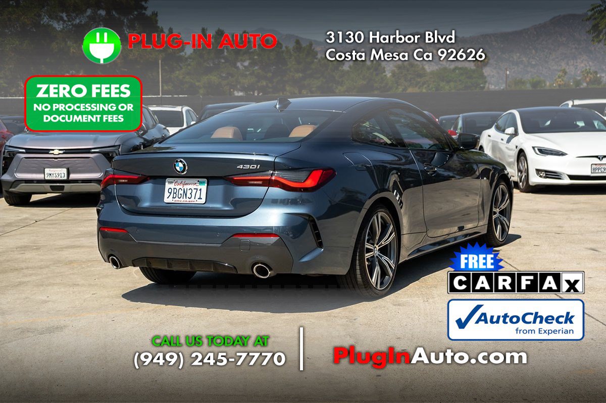 Used 2022 BMW 430i Coupe w/ M Sport Package RWD image 5