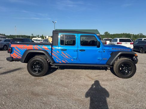 Used 2022 Jeep Gladiator Mojave w/ Cold Weather Group AWD/4WD image 2