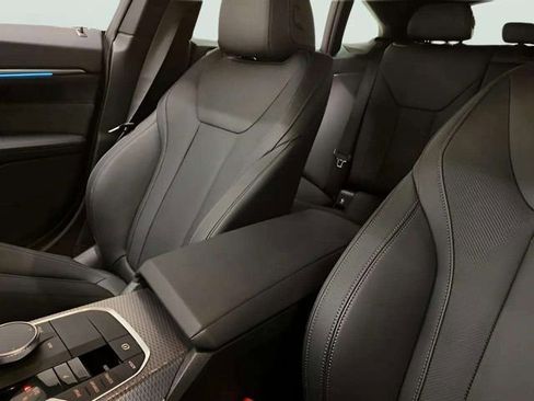 Used 2025 BMW 430i xDrive w/ Premium Package image 53