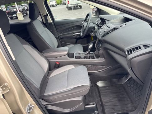 Used 2018 Ford Escape SE AWD/4WD image 10