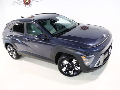 Used 2024 Hyundai Kona SEL FWD image 7