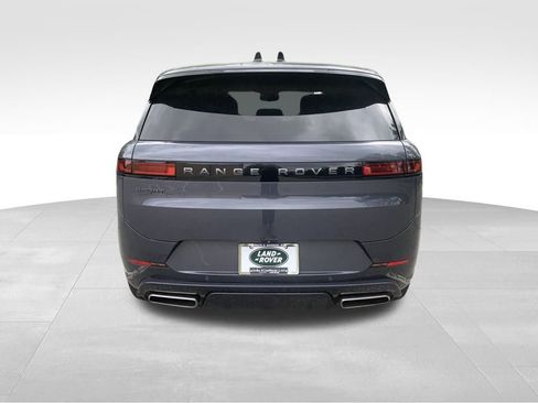 Certified 2025 Land Rover Range Rover Sport Dynamic SE image 7