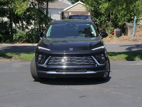 New 2025 Buick Envision Preferred image 2