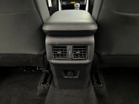 Used 2023 Toyota RAV4 LE image 21