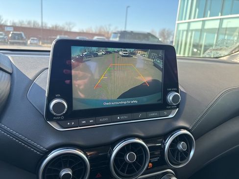 Used 2024 Nissan Sentra SV image 17