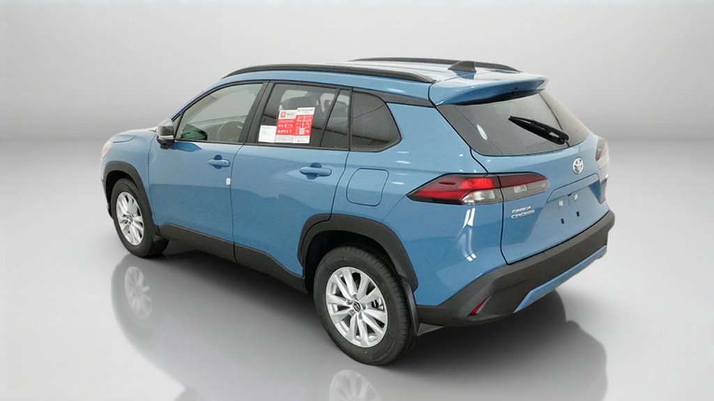 New 2026 Toyota Corolla Cross LE FWD image 8