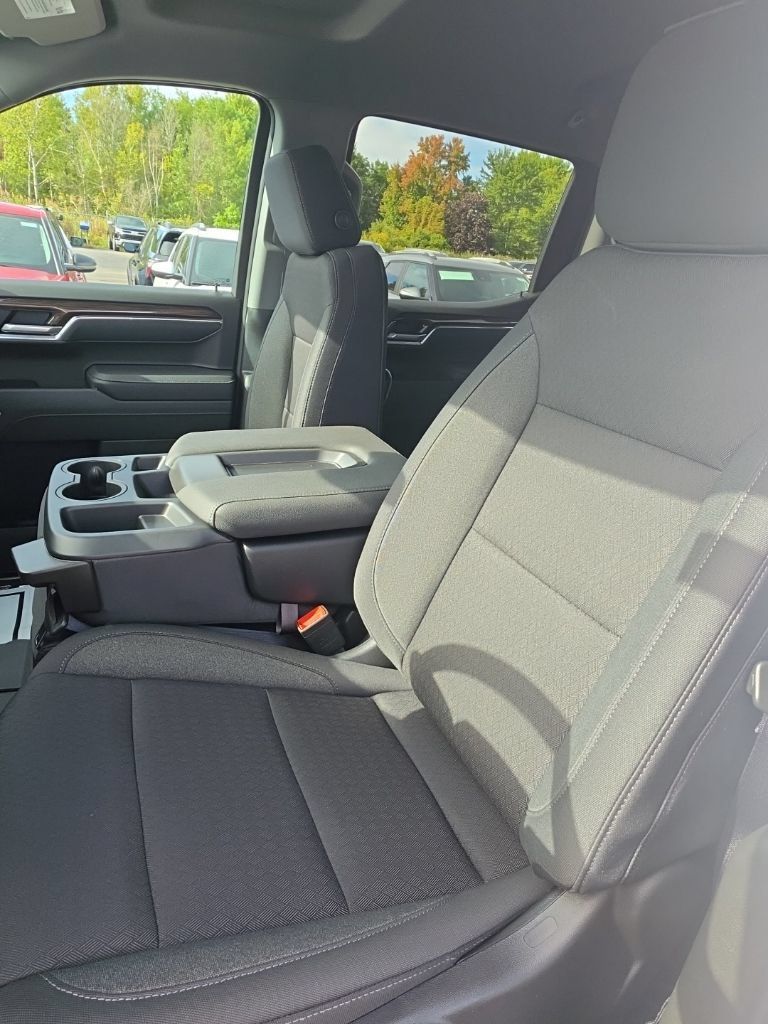 New 2026 Chevrolet Silverado 1500 RST w/ Z71 Off-Road Package AWD/4WD image 17