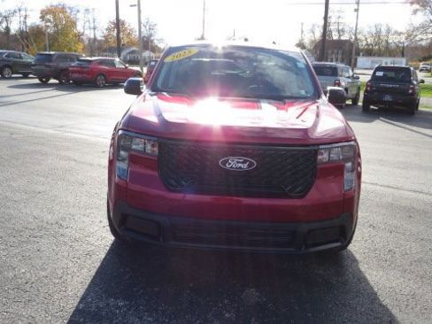 Used 2025 Ford Maverick XLT w/ Equipment Group 301A image 11