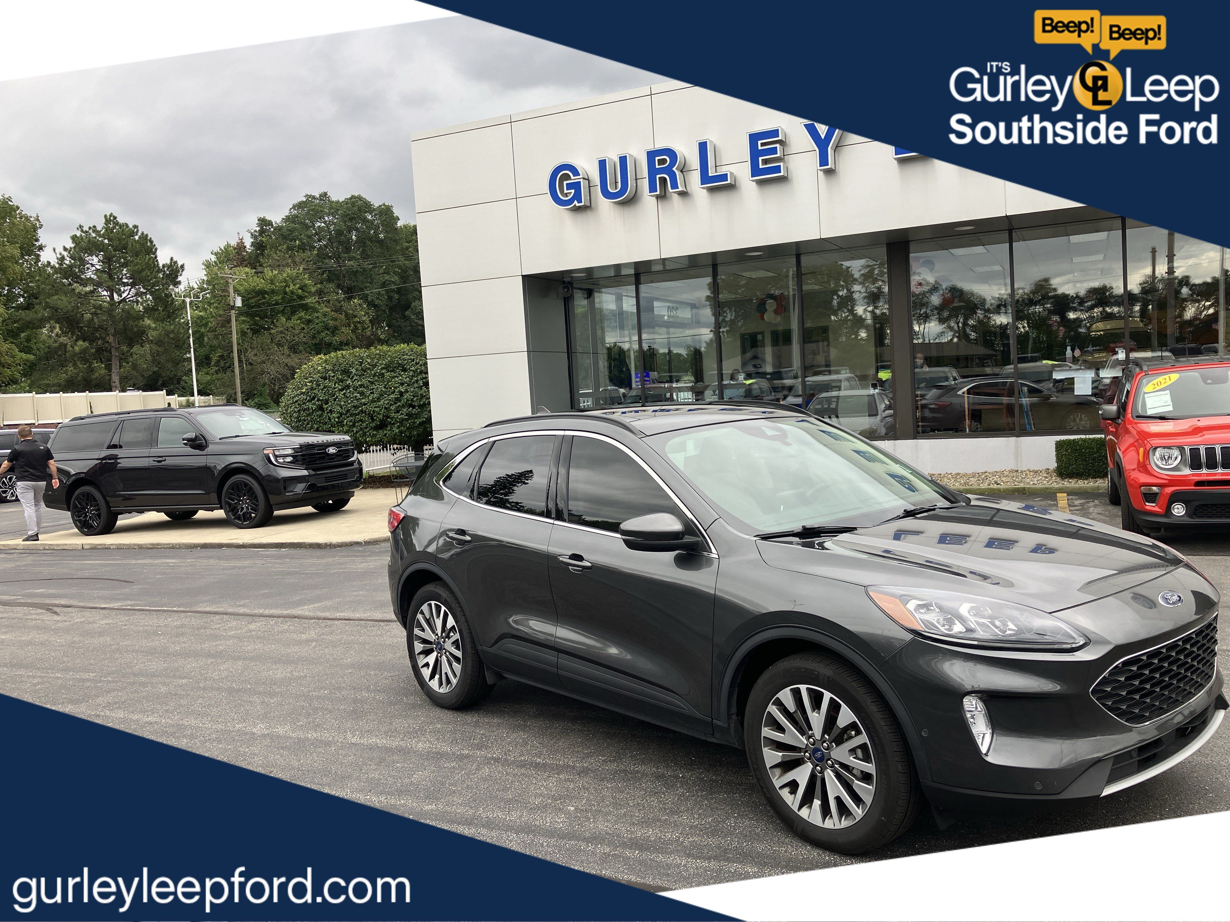 Used 2020 Ford Escape Titanium AWD/4WD image 1