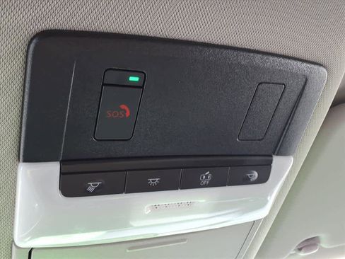 Certified 2024 Nissan Rogue SL image 15