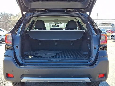 Used 2023 Subaru Outback Limited image 29