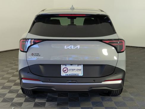 New 2026 Kia Sportage EX image 6