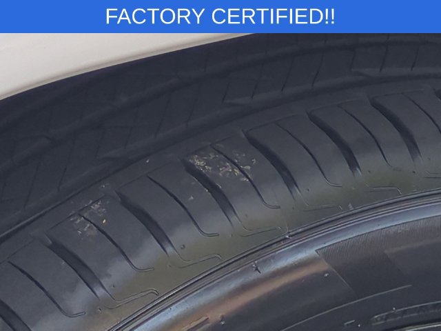 Certified 2018 Jeep Grand Cherokee Altitude AWD/4WD image 11
