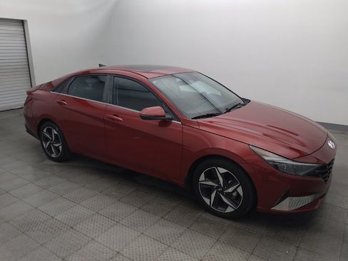 Used 2023 Hyundai Elantra Limited FWD image 11