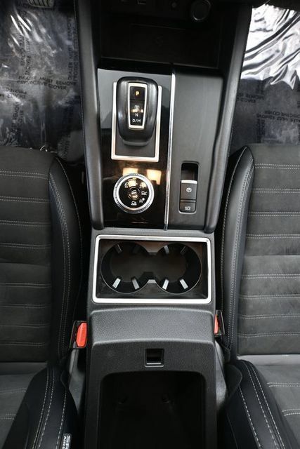 Used 2024 Mitsubishi Outlander SE AWD/4WD image 26