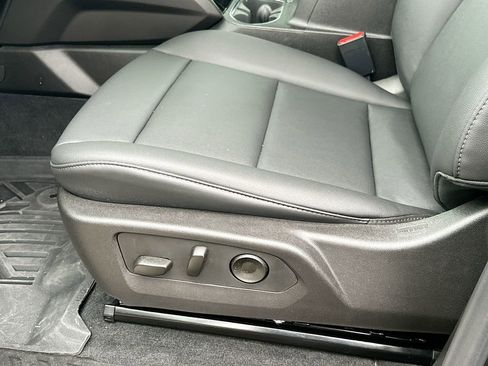 New 2026 GMC Canyon Elevation w/ Convenience Package RWD image 9