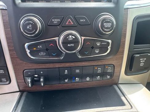 Used 2016 RAM 1500 Laramie w/ Convenience Group AWD/4WD image 35