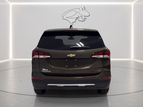 Used 2024 Chevrolet Equinox LT FWD image 4