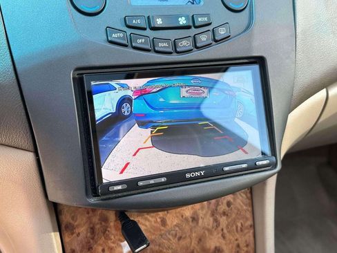 Used 2005 Honda Accord EX-L image 27