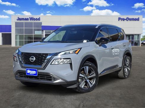 Used 2022 Nissan Rogue SL w/ SL Premium Package image 1