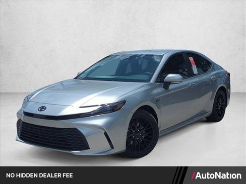 New 2026 Toyota Camry LE FWD image 1