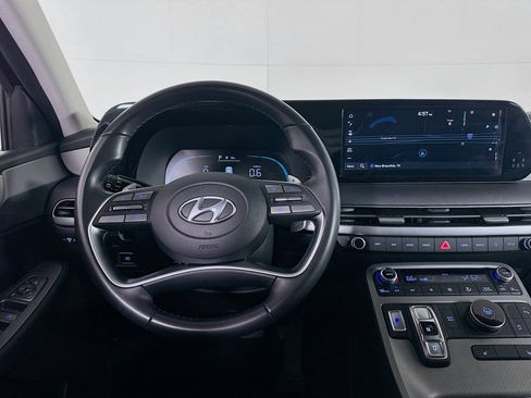 Used 2024 Hyundai Palisade SEL image 17