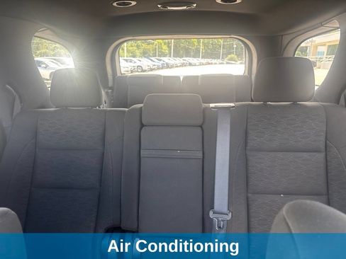 Used 2025 Dodge Durango GT AWD/4WD image 9
