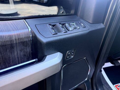 Used 2020 Ford F250 Lariat AWD/4WD image 22