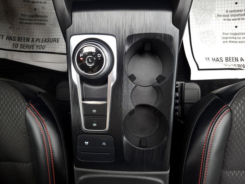 Used 2025 Ford Escape ST-Line image 27