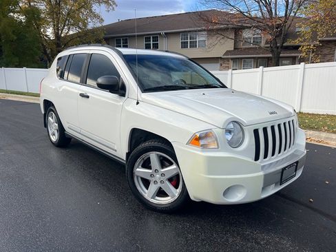 Used 2007 Jeep Compass Limited w/ Driver Convenience Group image 2