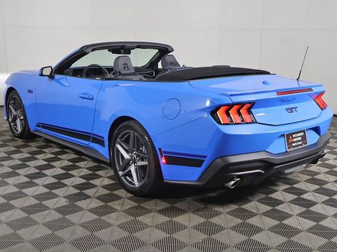Used 2025 Ford Mustang GT Premium w/ California Special Package RWD image 10
