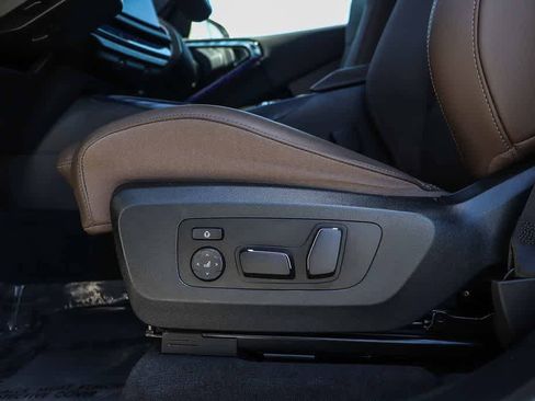 Used 2025 BMW X3 xDrive30i AWD/4WD image 19