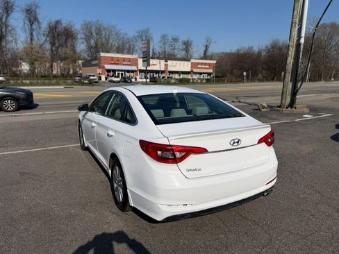 Used 2015 Hyundai Sonata SE w/ Option Group 09 image 5