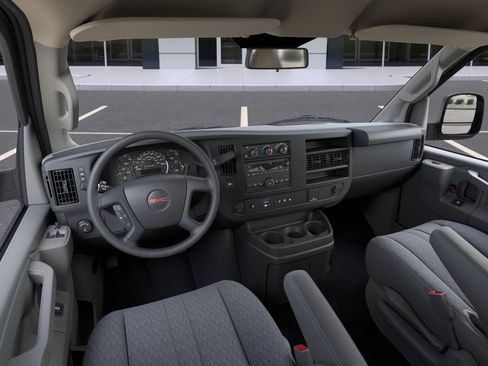 New 2025 GMC Savana 2500 Extended w/ Driver Convenience Package RWD image 15