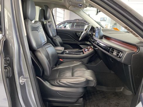 Used 2022 Lincoln Aviator Reserve w/ Equipment Group 201A image 28
