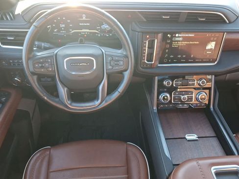 Used 2024 GMC Yukon Denali Ultimate image 27
