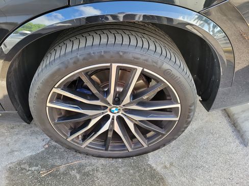 Certified 2024 BMW X5 sDrive40i w/ M Sport Package RWD image 6