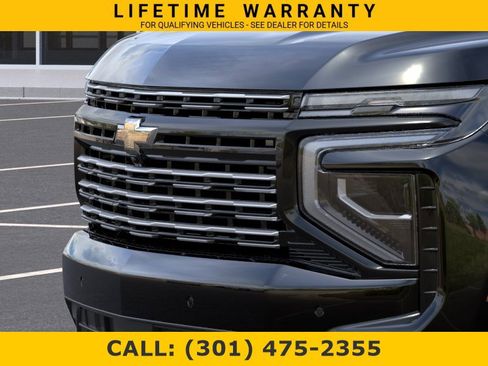 New 2026 Chevrolet Suburban High Country AWD/4WD image 13