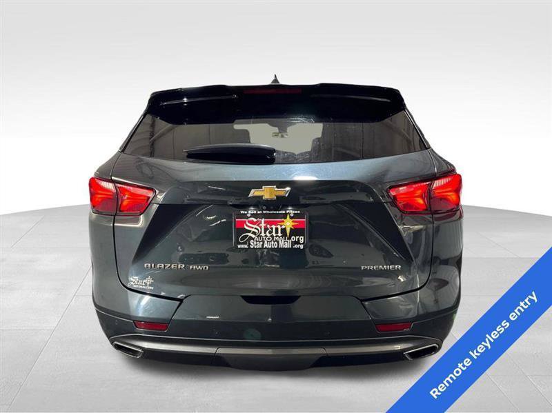 Used 2019 Chevrolet Blazer Premier w/ Sun and Wheels Package AWD/4WD image 6