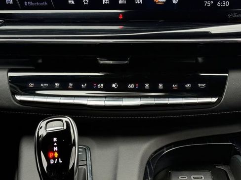 Used 2024 Cadillac Escalade Sport RWD image 4