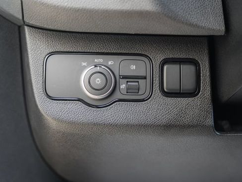 Used 2024 Mercedes-Benz Sprinter 3500 image 40