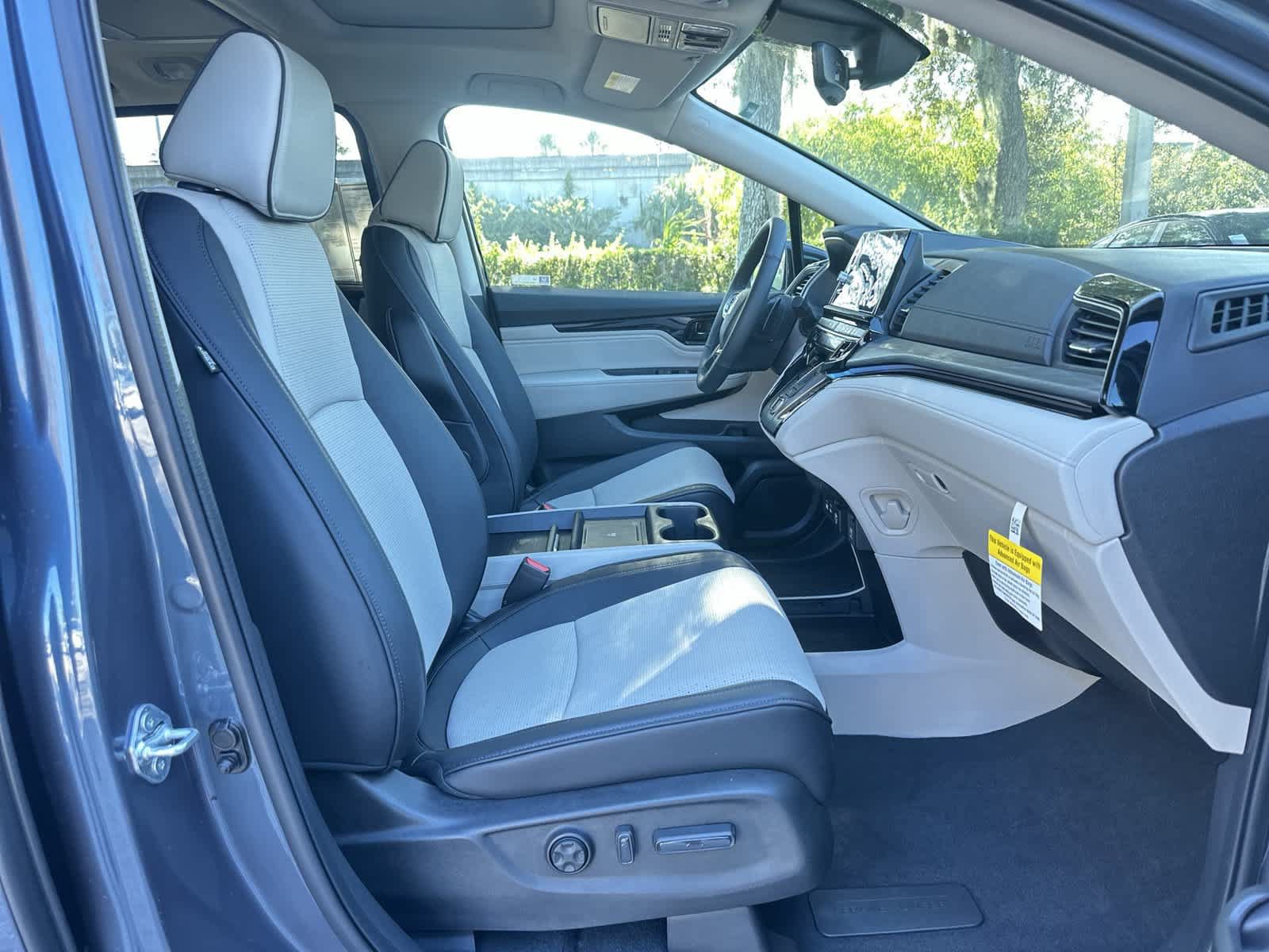 New 2027 Honda Odyssey Elite image 17