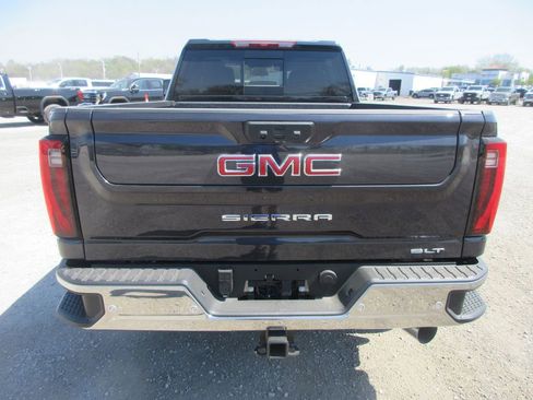 New 2026 GMC Sierra 2500 SLT image 5