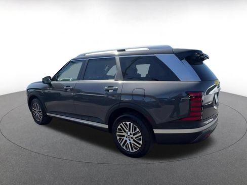 Used 2026 Hyundai Palisade SEL FWD image 10