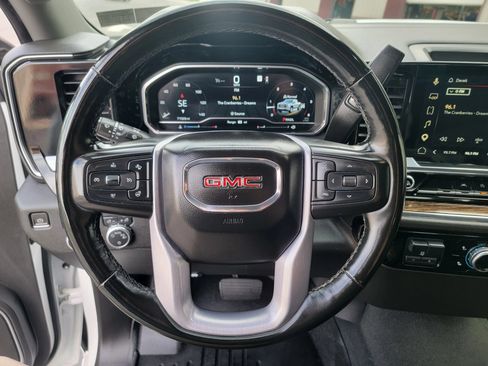 Used 2023 GMC Sierra 1500 SLE AWD/4WD image 19