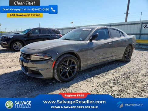 Used 2019 Dodge Charger SXT image 1