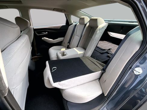 Used 2024 Honda Accord EX image 19