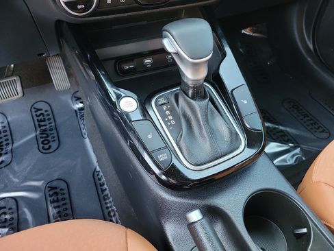 Certified 2024 Kia Soul EX w/ Option Group 015 FWD image 22